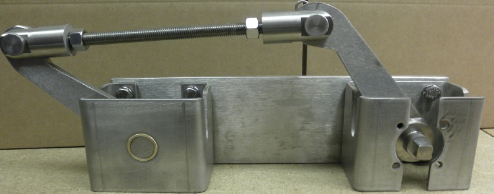 tandemlinkage Engineering Manufacturing Services Co.